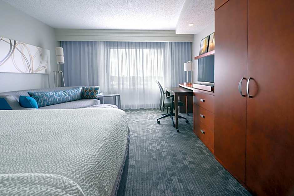 Courtyard by Marriott Houston Pearland