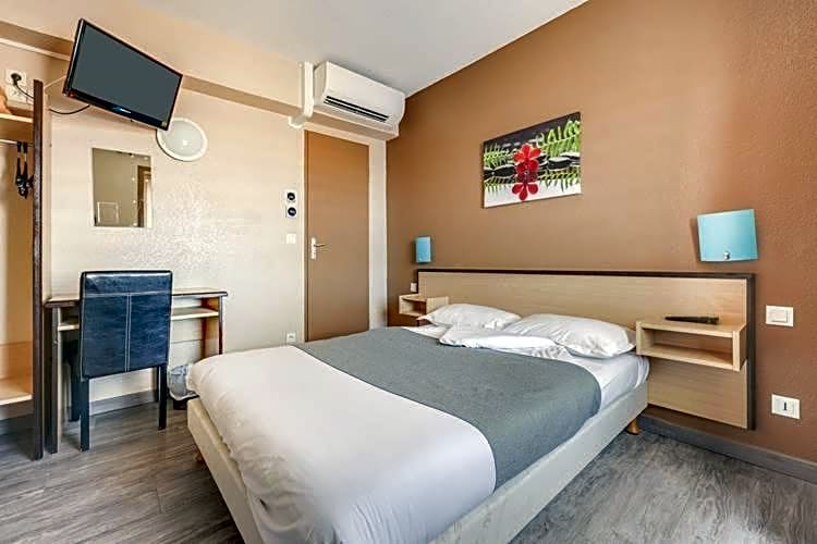 Rev'Hotel