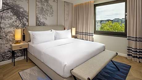 Two-Bedroom Corner Suite