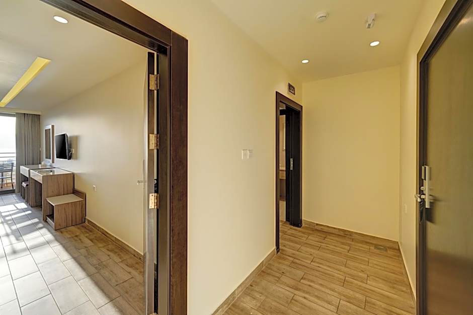 Luciana Hotel by FHM