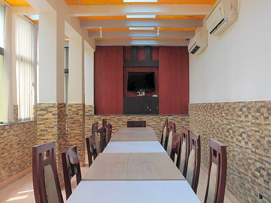 Oyo 2338 Hotel Pelican