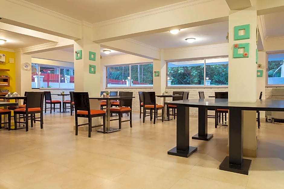 Arotel Rooms & Suites