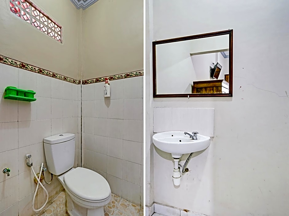 OYO 90520 Kuta Family Guest House