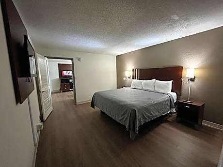 King Suite with Sofa Bed - Non Smoking