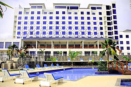 Best Western Plus Serene Atlantic Hotel