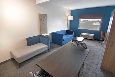 One-Bedroom Suite