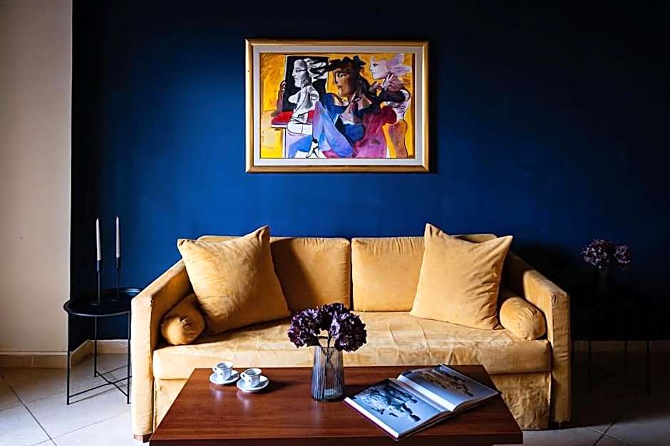 PARNIS PALACE Hotel Suites