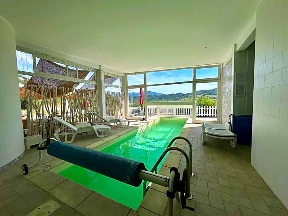 Oltrella Country House