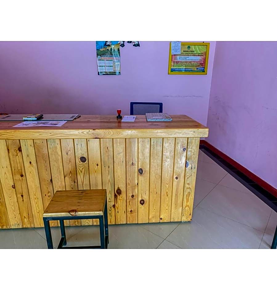 Homestay Punokawan Puncak Indah Kota Malili Mitra RedDoorz