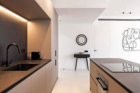 High Living Sea View by Five Stay