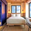 Radio Hotel