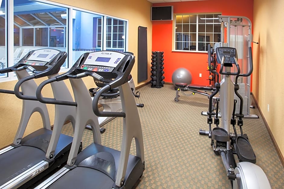 Country Inn & Suites by Radisson, Grand Rapids East, MI