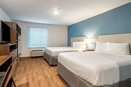 Standard Studio 2 Queen Beds Non-Smoking