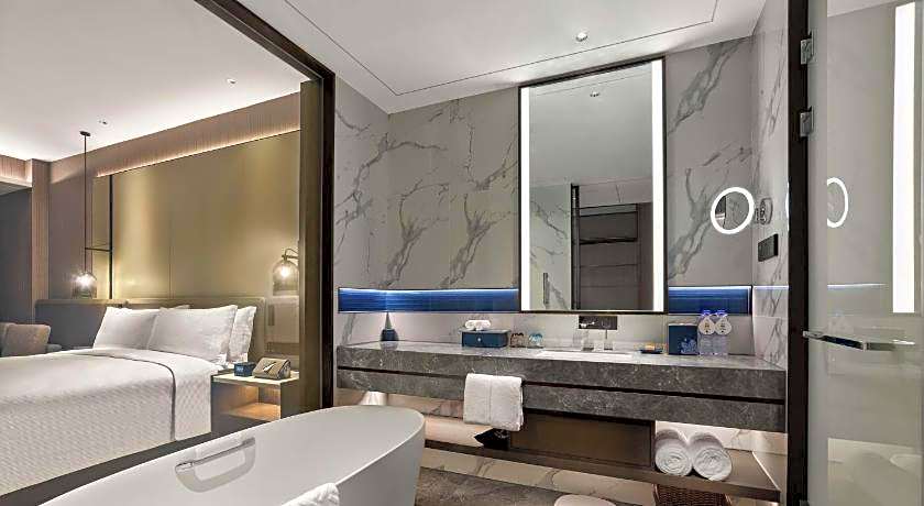 DoubleTree by Hilton Qidong 