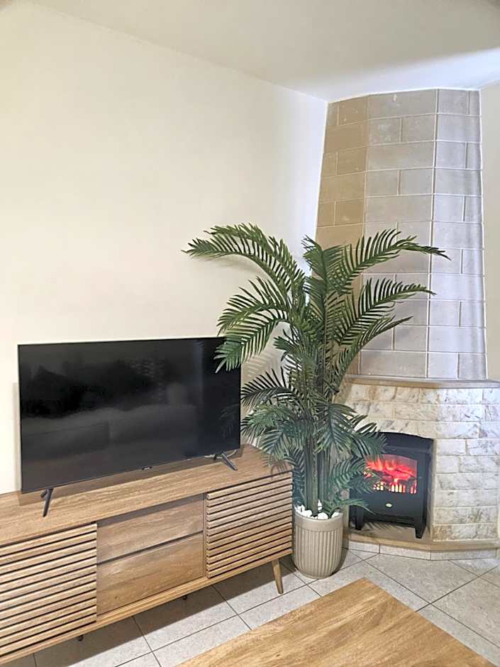 ROOMS by Emmelia Group
