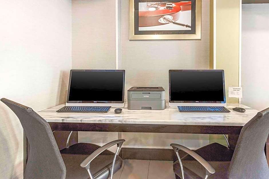 Comfort Inn Memphis Airport West