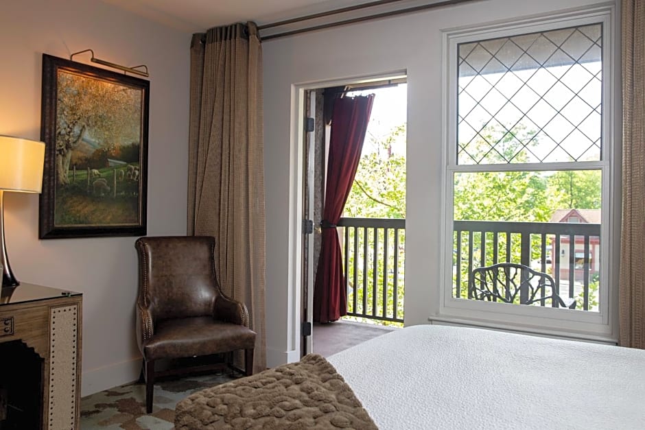 Grand Bohemian Hotel Asheville, Autograph Collection