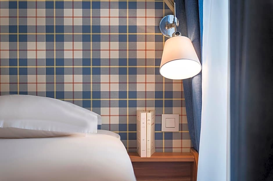 Hotel Boris V. by Happyculture