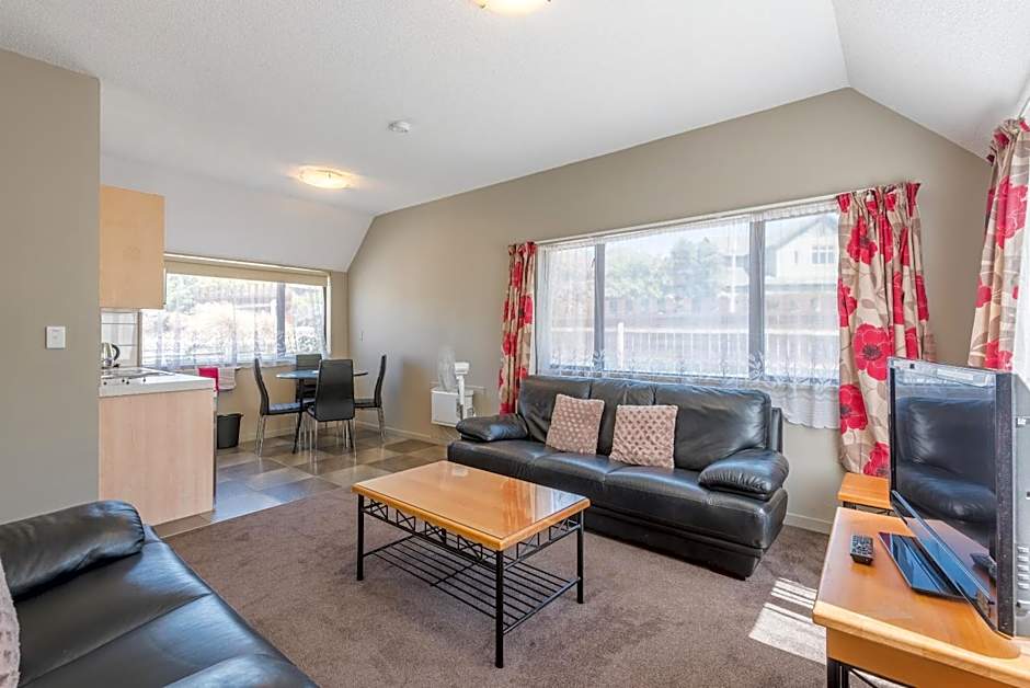 Manuka Crescent Motel