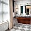 Perry Lane Hotel, a Luxury Collection Hotel, Savannah