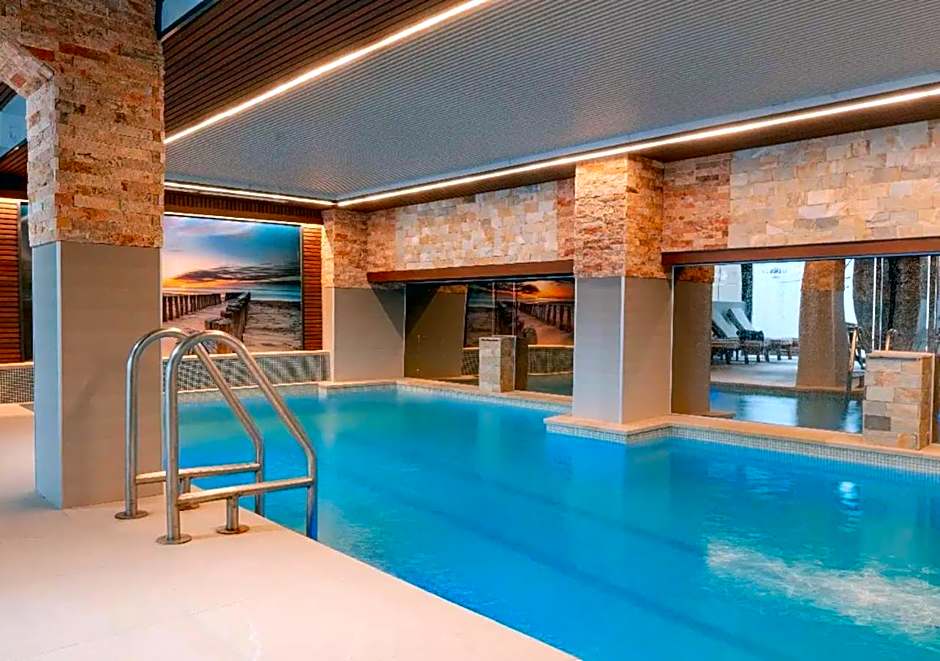 Hotel Nova Riviera