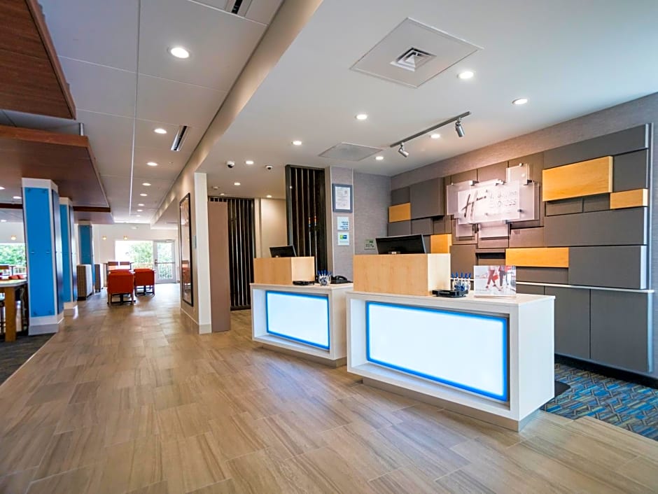 Holiday Inn Express & Suites Southaven Central - Memphis By IHG