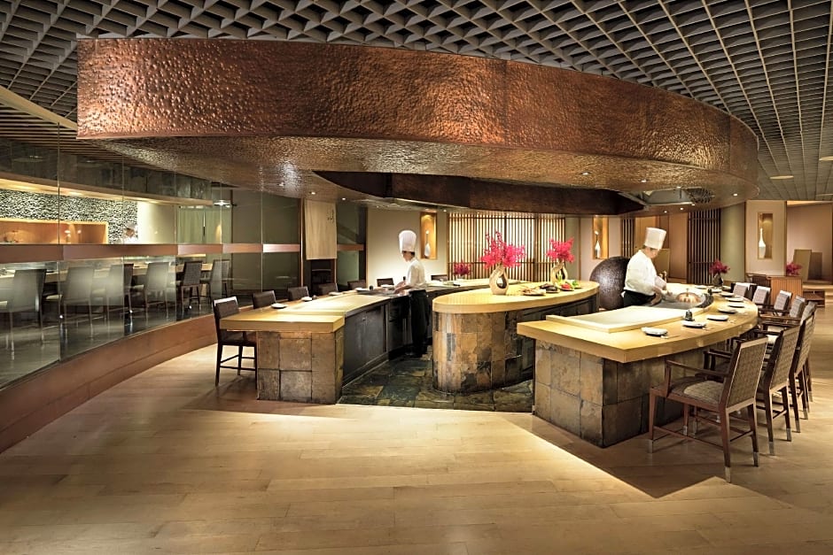 Conrad By Hilton Bangkok Residences