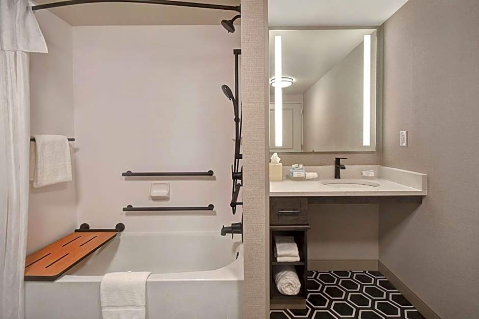 Homewood Suites by Hilton Tuscaloosa Downtown, AL