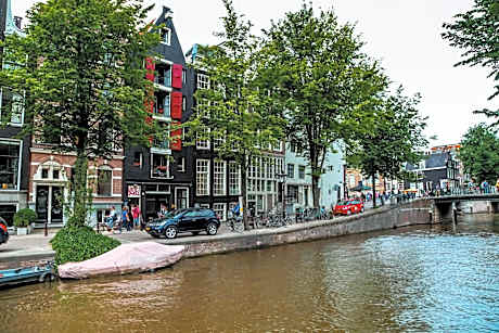Amsterdam Downtown Hotel Canal View