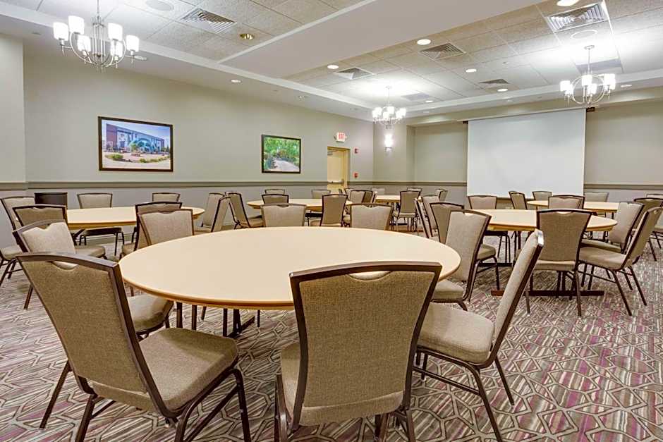 Drury Inn & Suites Middletown