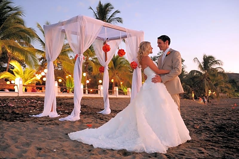 Bahia del Sol Beachfront Boutique Hotel