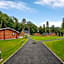 Gadgirth Estate Lodges