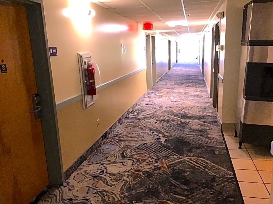 Knights Inn & Suites Dublin