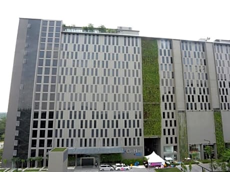 e.City Hotel@OneCity