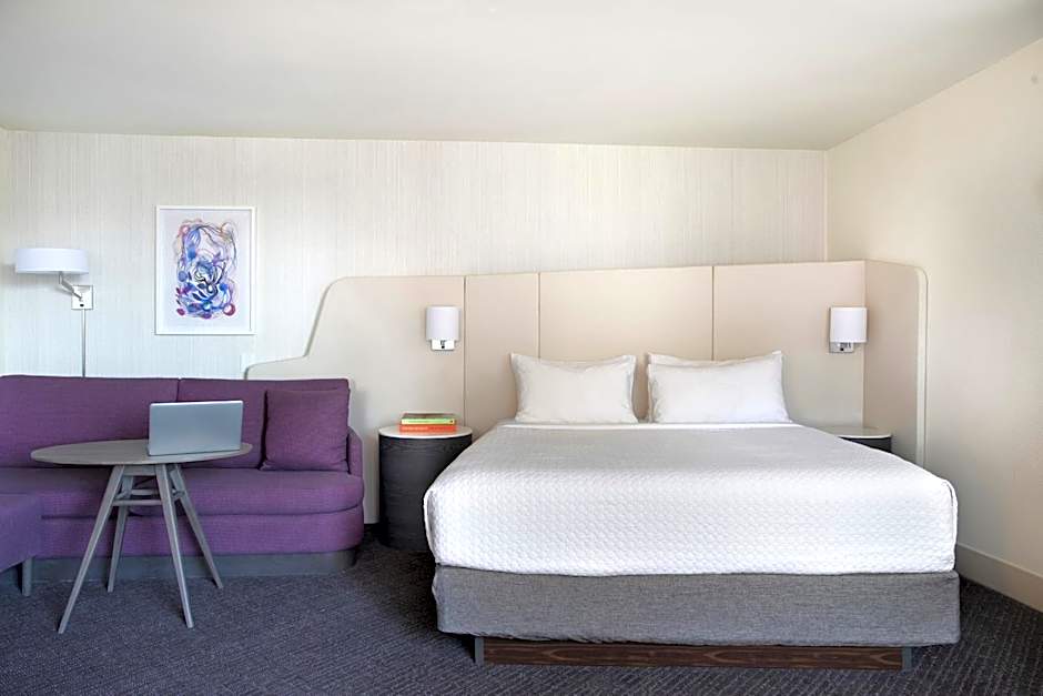 Crowne Plaza Atlanta Perimeter at Ravinia By IHG