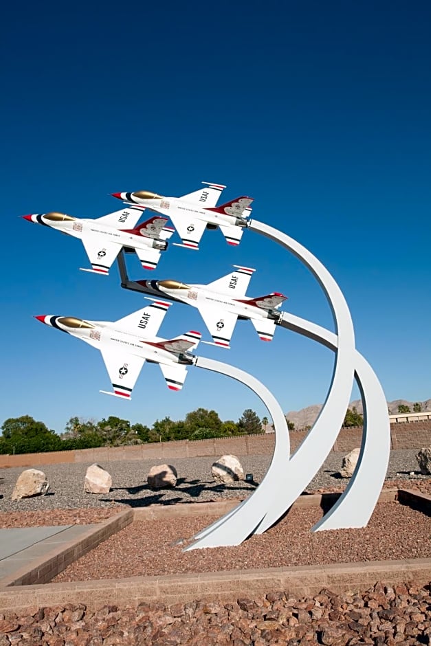 Aviation Inn