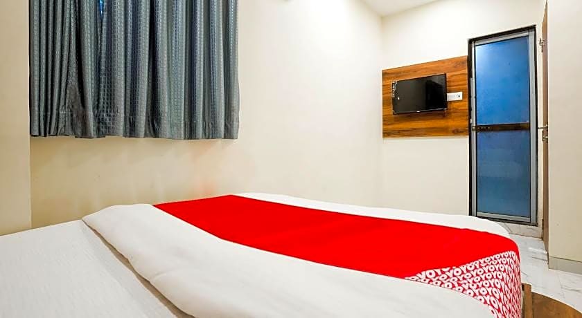 Hotel O King Residency Near Bharat Talkies