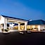 Days Inn by Wyndham Troy
