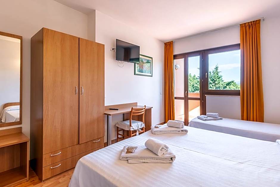 Hotel La Carica
