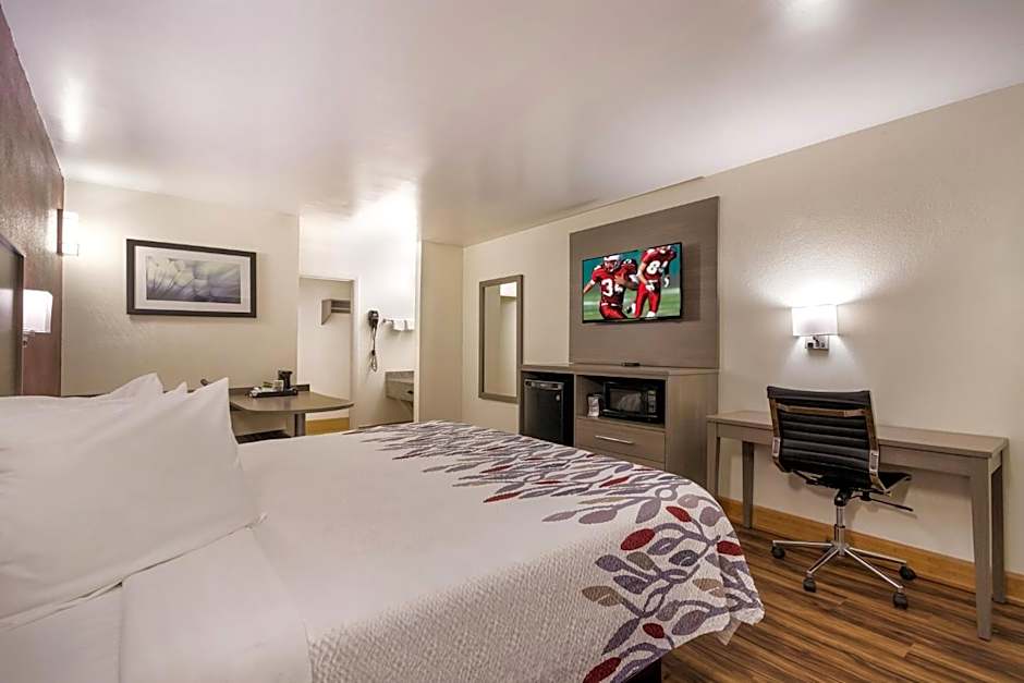 Red Roof Inn Crestview