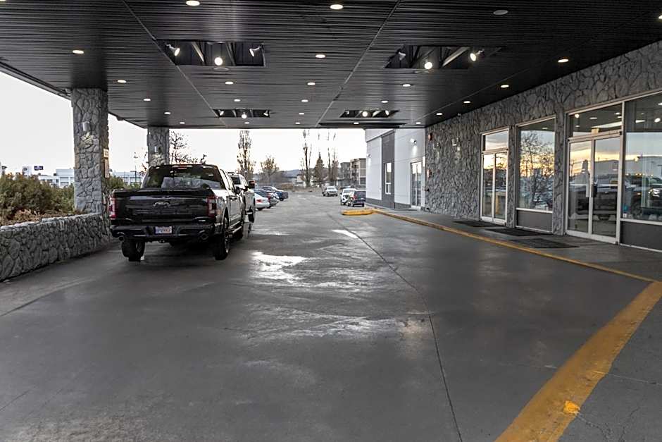 Super 8 by Wyndham Prince George