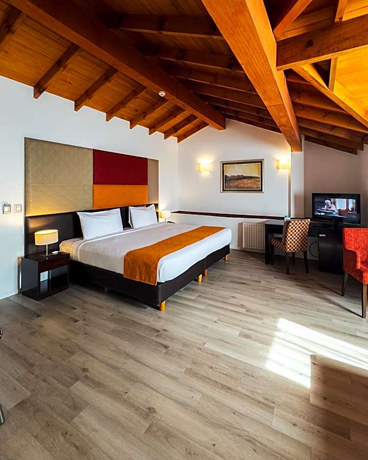 Rochester Calafate
