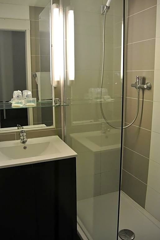 The Originals City, Hôtel Castel Burgond, Dijon Ouest (Inter-Hotel)