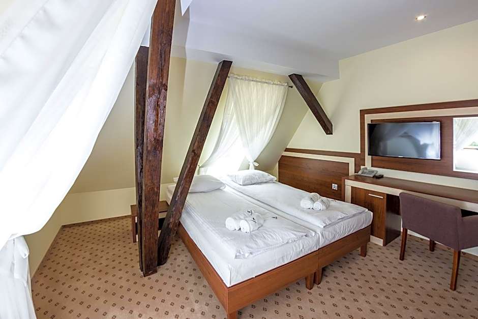 Double Room — 12 fotoğraftan 1. fotoğraf