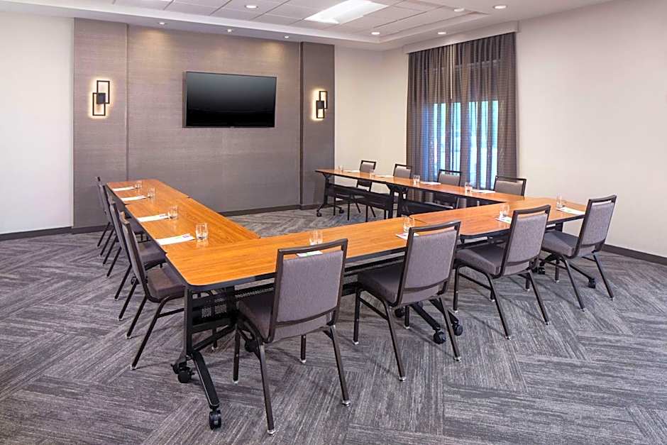 Hyatt Place Poughkeepsie / Hudson Valley