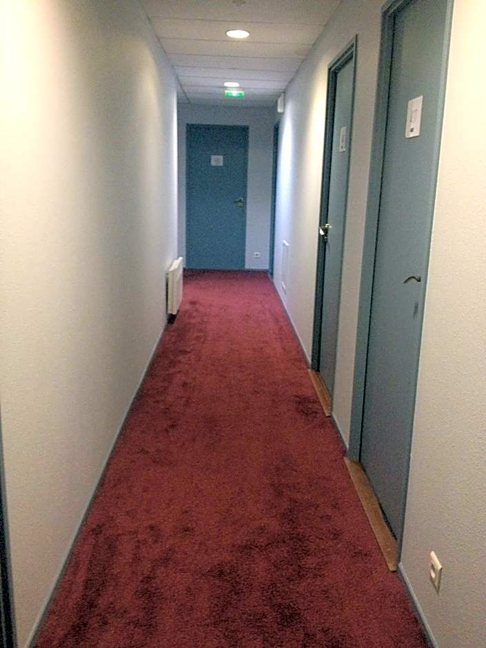 The Originals City, Hotel Nevers Centre Gare (Inter-Hotel)