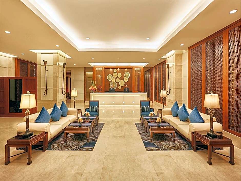 Centre Point Plus Hotel Silom