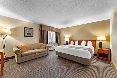 King Suite with Sofa Bed and Walk-In Shower - Non-Smoking