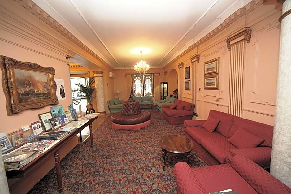 Bristol Hotel
