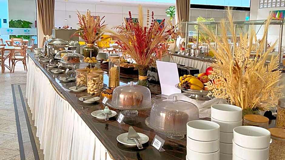 Ingleses Praia Hotel